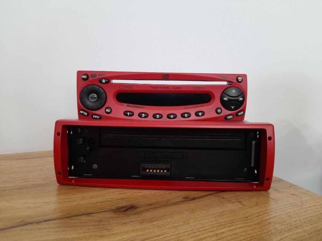 Unikatowe radio Blaupunkt Sevilla RDM 168 Colour Edition Red !!!