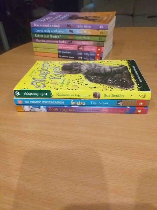 Książeczki z serii "Zaopiekuj się mną" po 10 zł