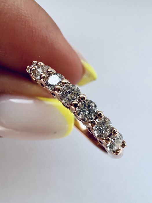 Крутое золотое кольцо с бриллиантами р.18 вес2,92 красное золото 585