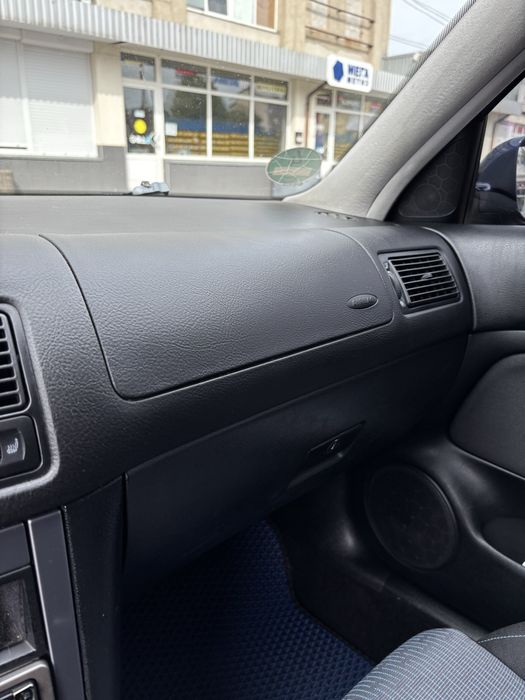 Продам авто Volkswagen Golf 4