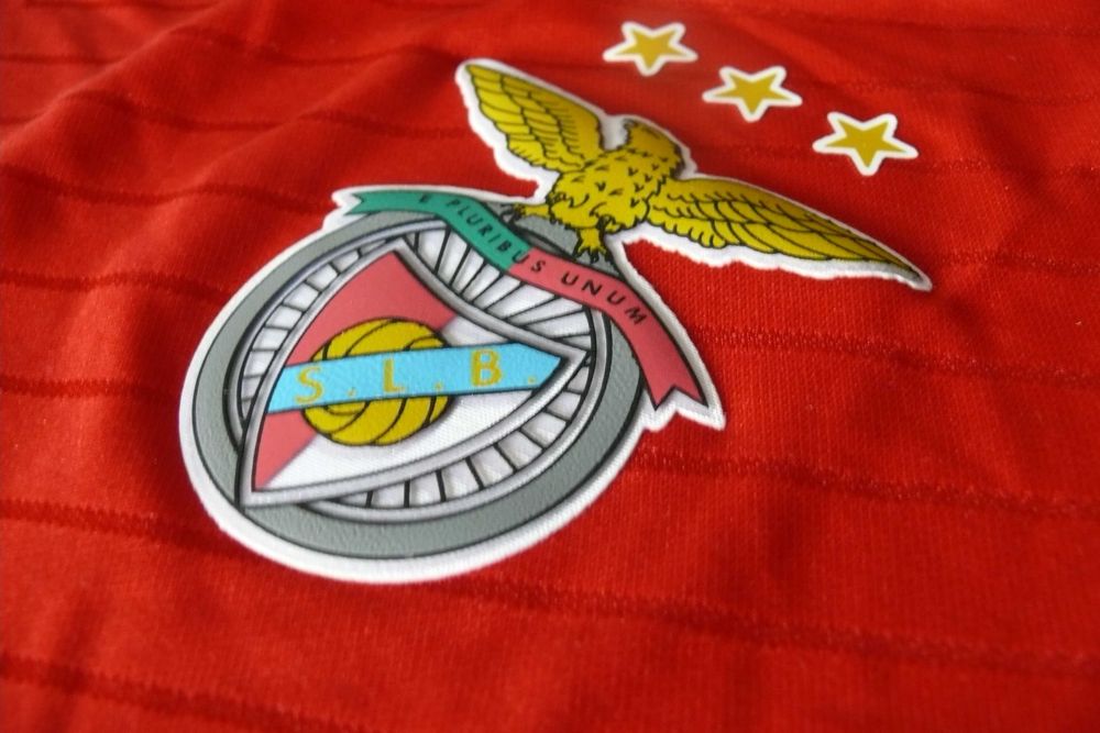 Camisola Desportiva