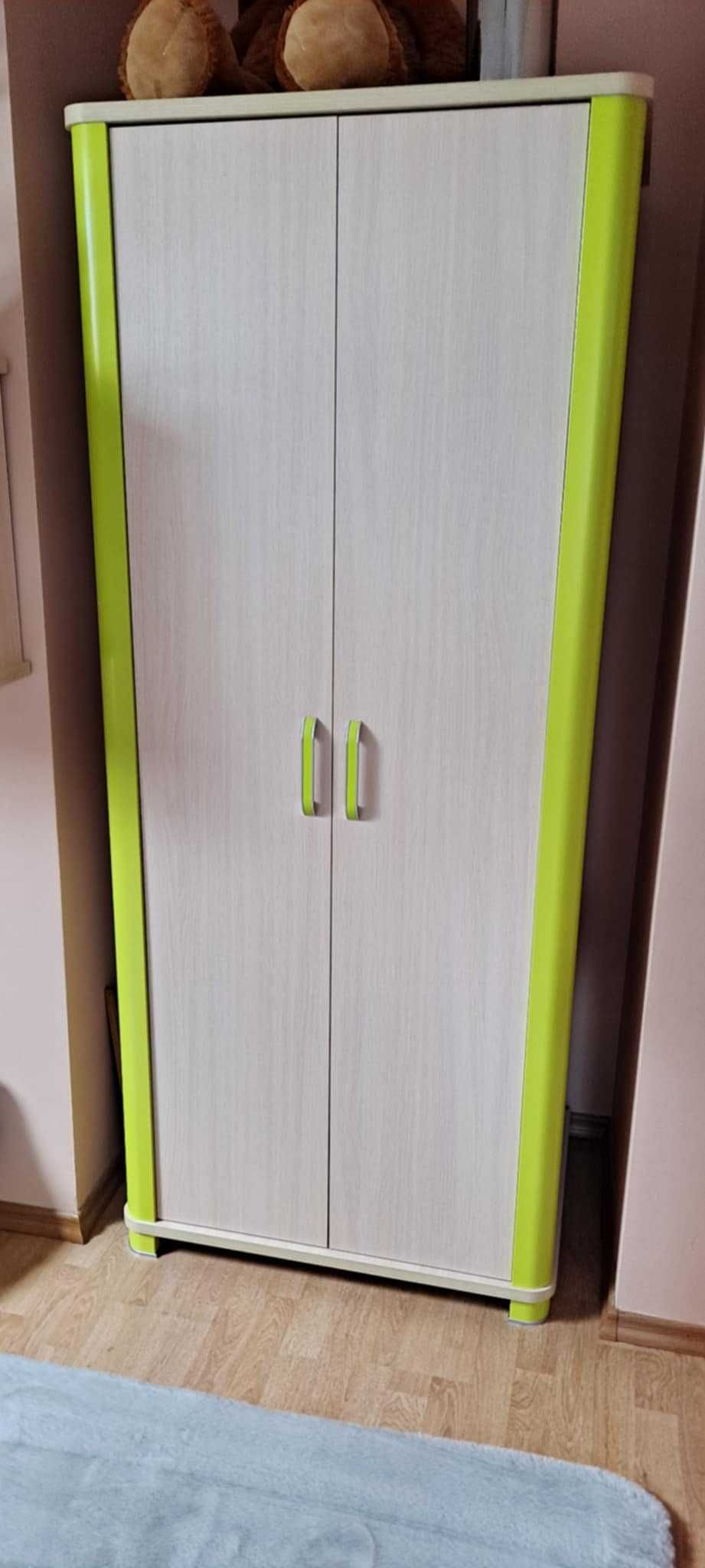 Meble dziecięce komplet