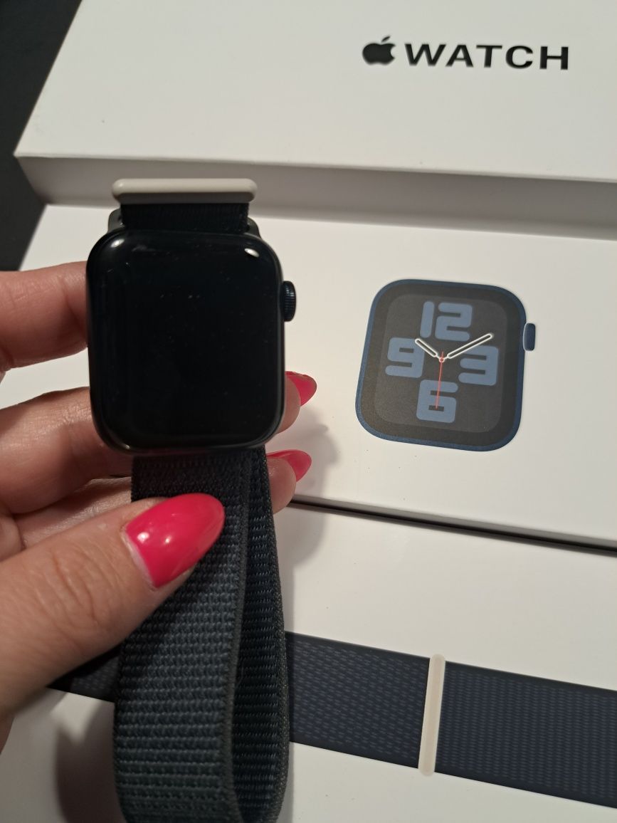 Apple watch SE (2 generacji) 40mm Midnight Al Midnight SL GPS