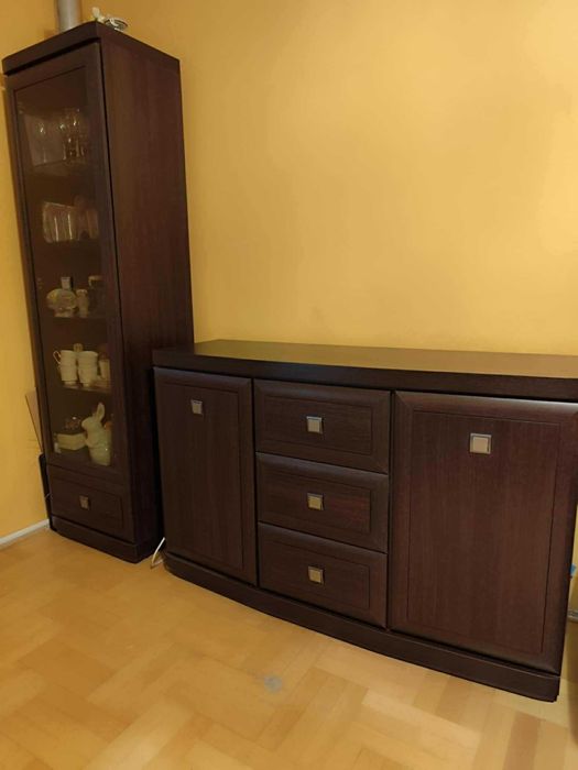 Witryna  szklana  i  komoda   kolor  wenge