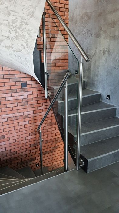 Balustrady nierdzewne. Szybko i solidnie.