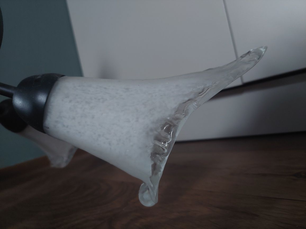 Lampa żyrandol kuta szklane klosze