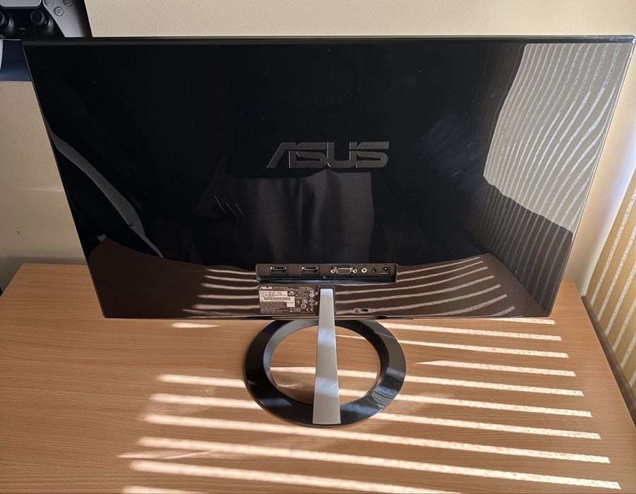 Monitor.