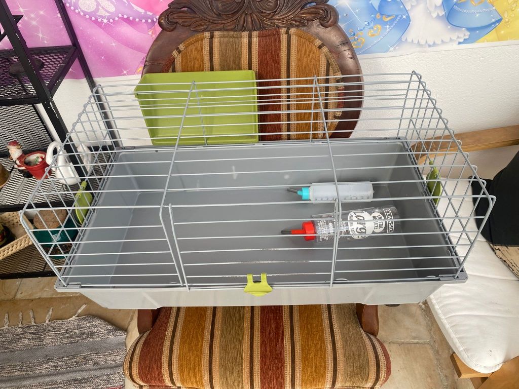 Gaiola com 2 Meses de Uso