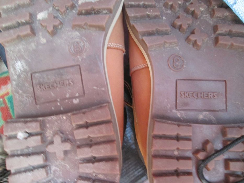 Зимові черевики  38- 39р.Skechers