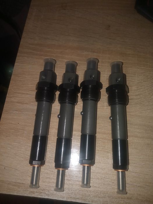 Wtryskiwacze Massey, Perkins 1000, 1004.40 TW AR AS, AK, Cat, Jcb