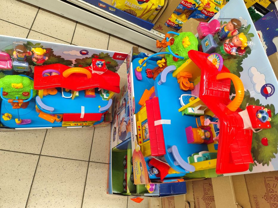 Odkrywczy domek dumel