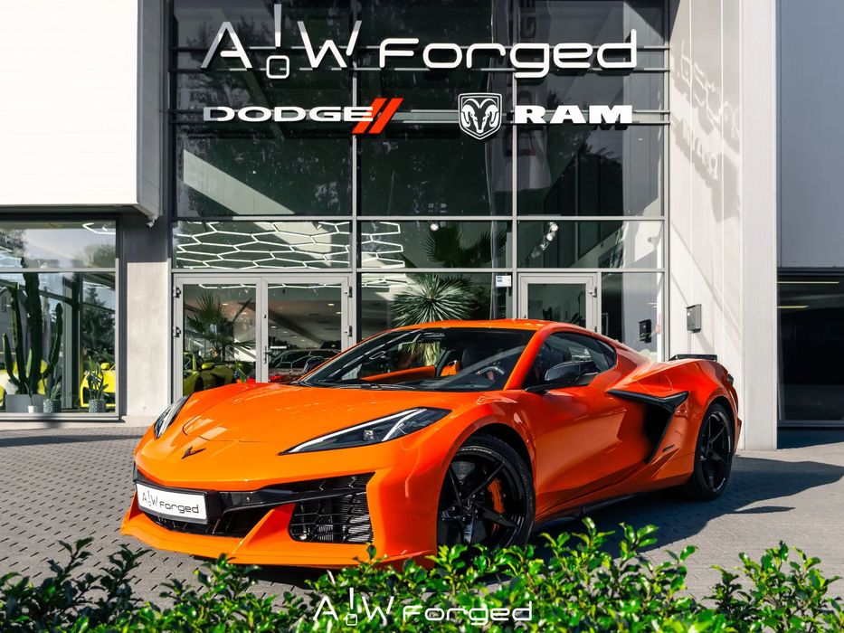 Chevrolet Corvette C8 E-Ray Coupe 6,2 V8 644KM 4X4 fabrycznie nowy VAT 23% Homologacja EU