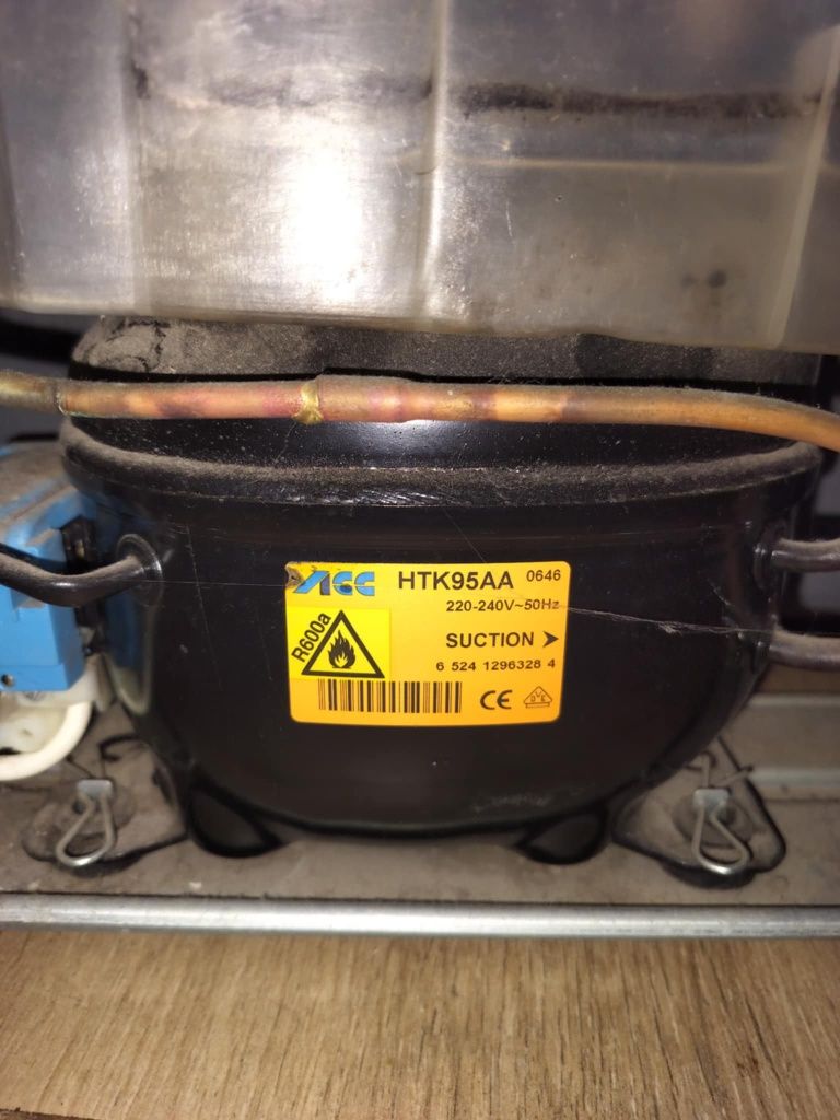 Części do lodówki Whirlpool ARC5752