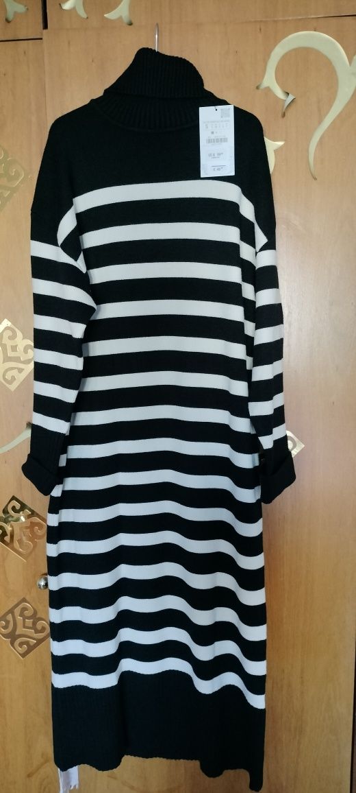 Vestido de malha da Zara