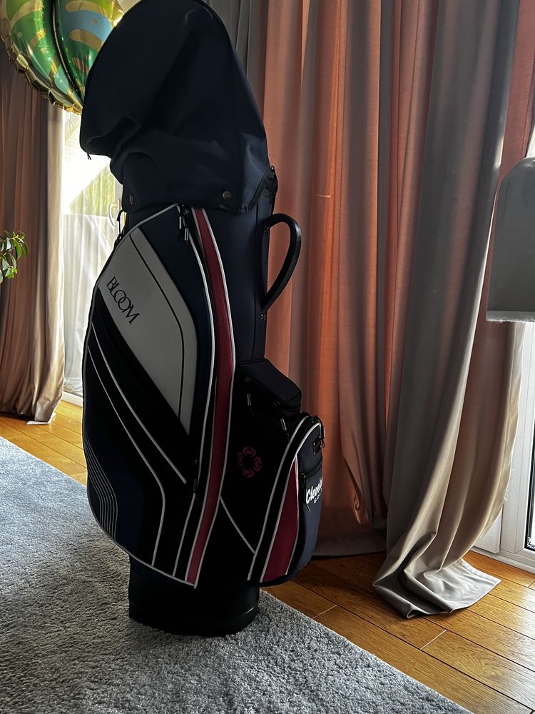 Torba golfowa Callaway Bloom + kilka kijów