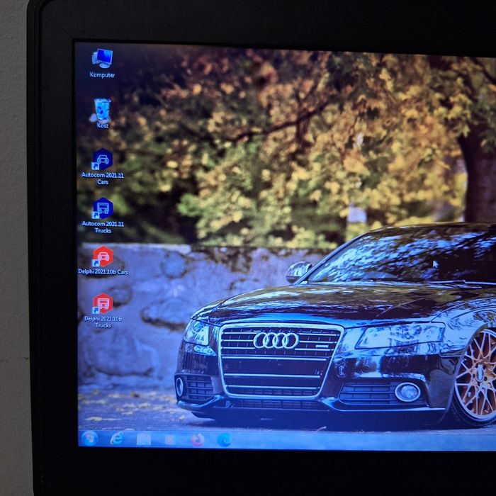 Komputer diagnostyczny Dell ciężarówki i osobowe BLUETOOTH