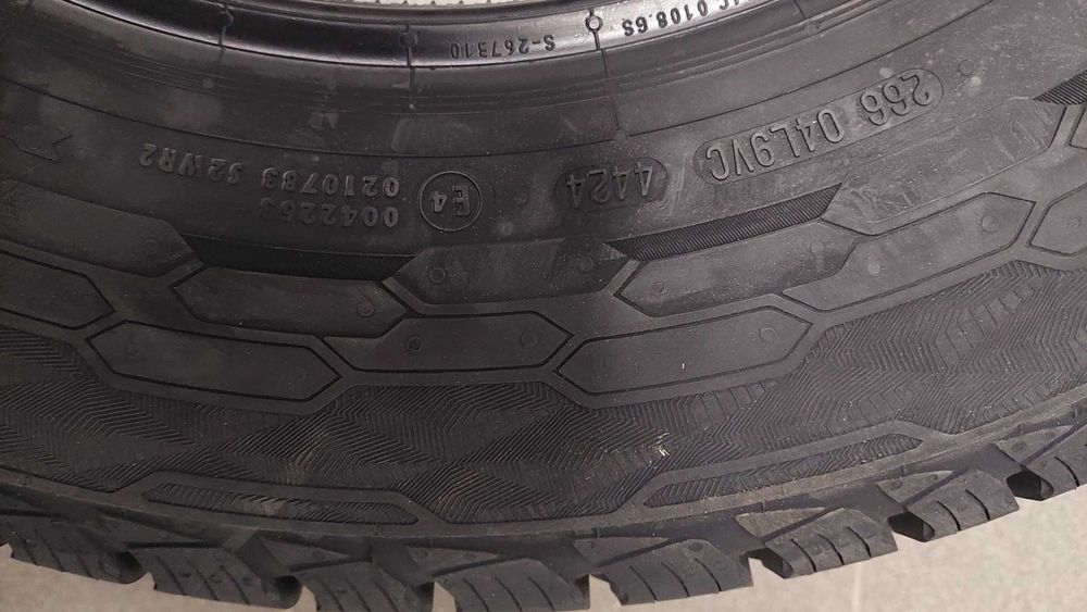 Uniroyal Snow Max 235/65 R 16C