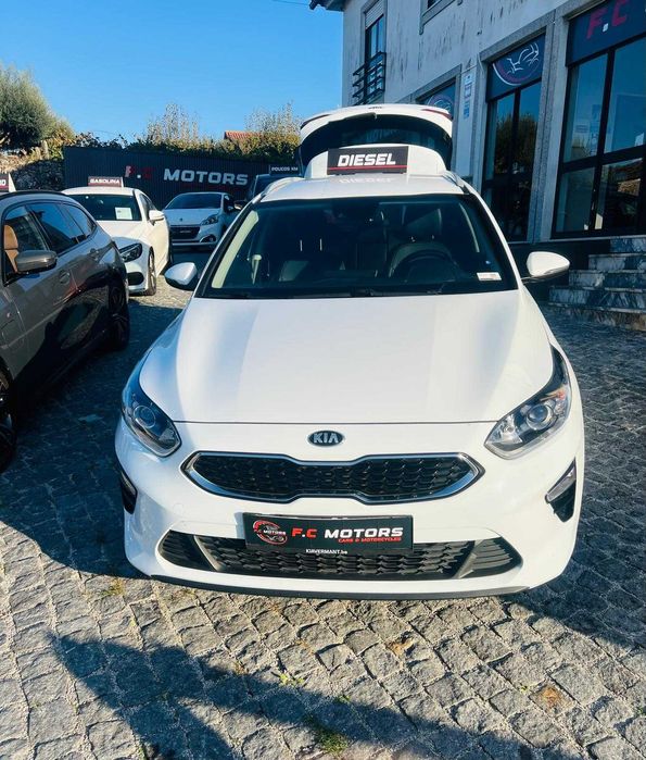 Kia - KIA Ceed 1.6 EcoDynamic+ (Iva dedutivel)