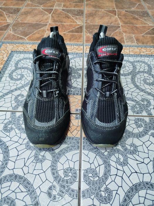 Cofra 38.5р. чоловічі робочі кросівки.