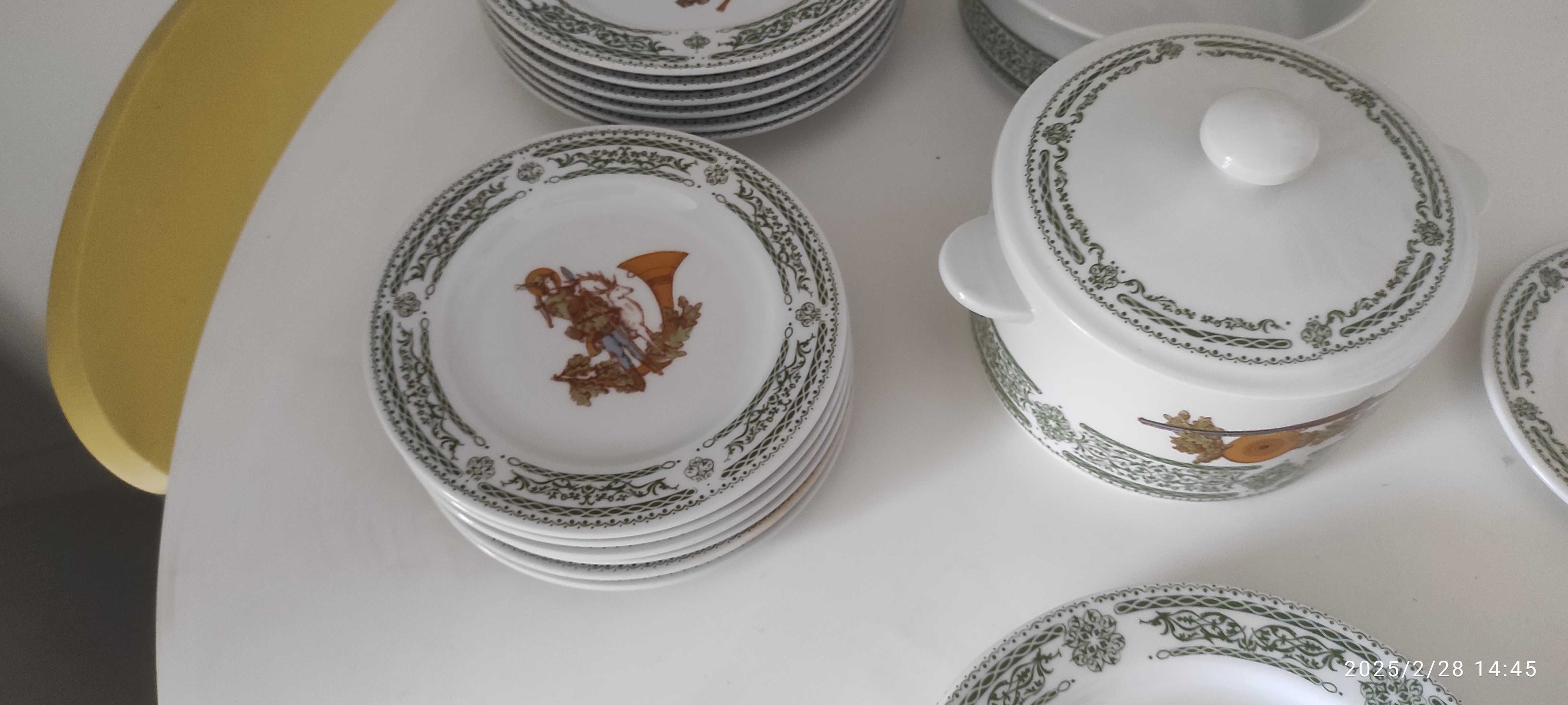 Porcelana unikat Porcelanowy Zestaw Mysliwski