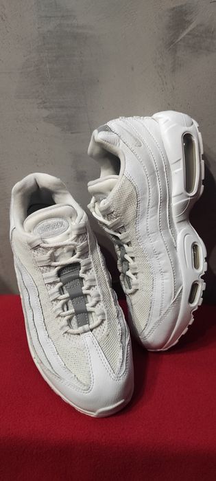 Nike Air Max 95 Essential rozmiar 39 (24,5 cm)