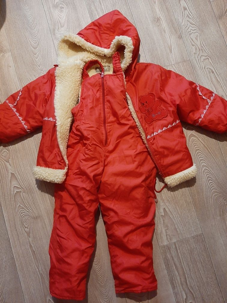 Теплый зимний костюм: комбинезон, куртка, на овчине, на ребенка 2-3 л