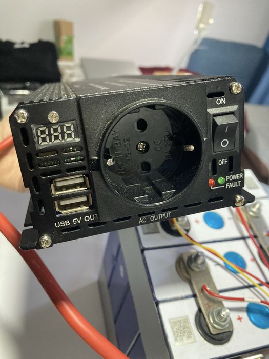 ДБЖ 1,35kWh - LiFePo4 105Ah + інвертор 2600W + зарядний 20A