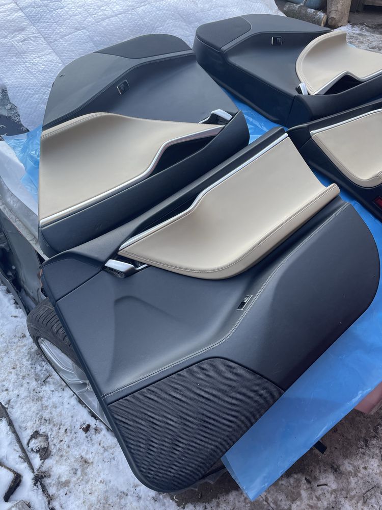 Дверні карти Tesla model S 12-16,Підсвітка,з 3 машин