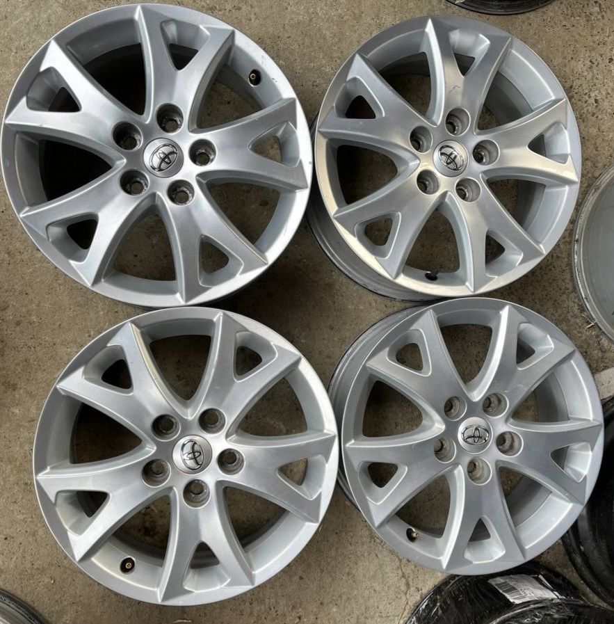 Диски Toyota Corolla Avensis Camry R 16 5 114.3