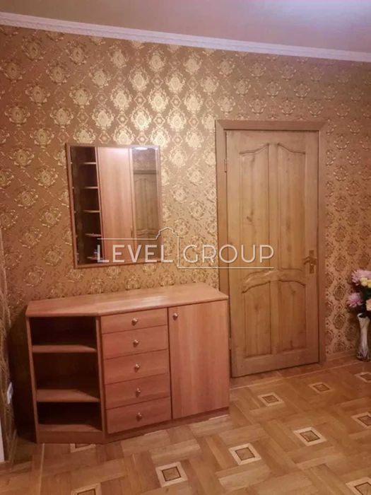 Квартира 3к, 73м, Драйзера, Троещина, Лівий берег