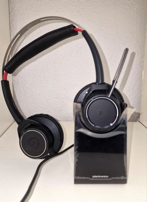 Headset protissional plantronics UC B825 com base carregamento