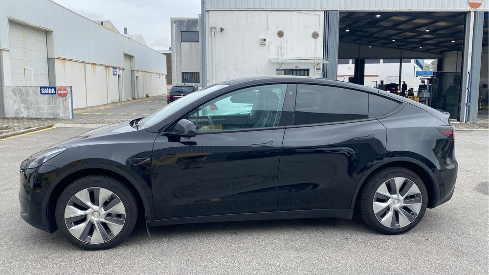Aluguel Tesla Model Y - TVDE (valor/semana)