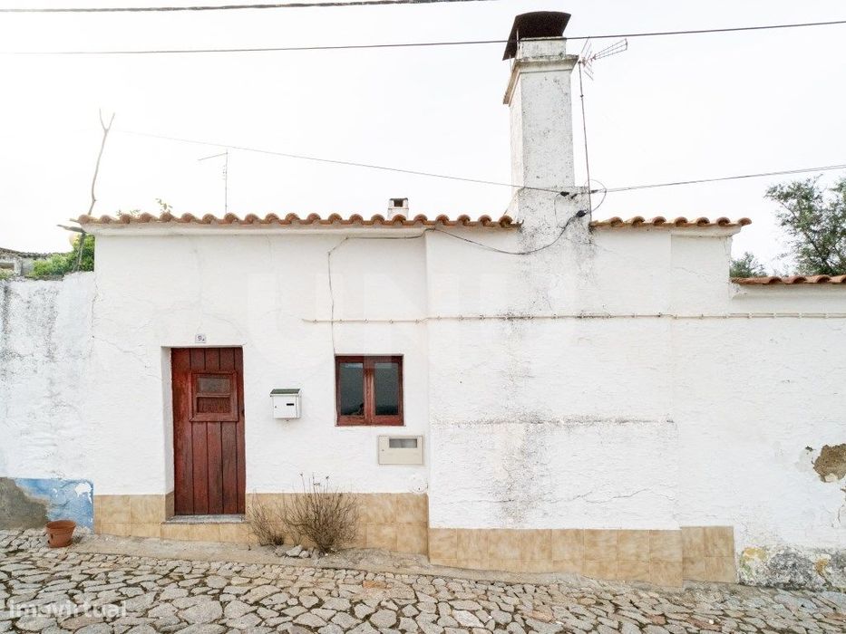Incrível Imóvel em Terena, Alandroal - Moradia T2 com quintal