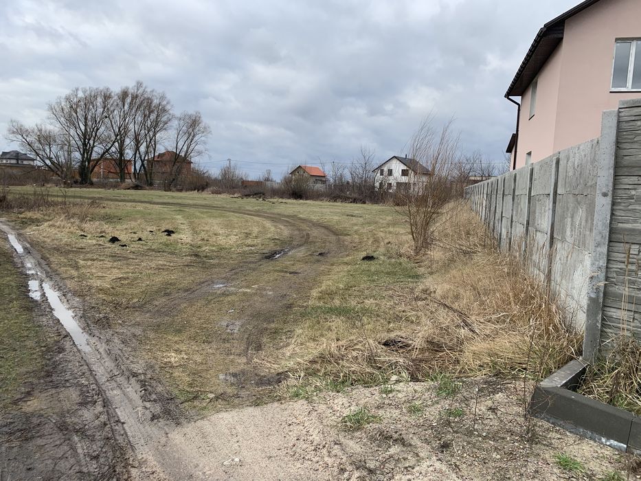 Продам 38 сот 2 під‘їзди в Гнідин Гнедин