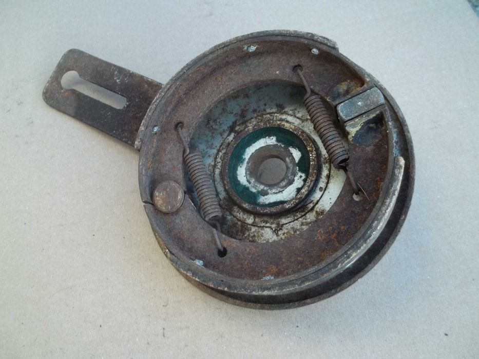 Bęben hamulcowy WFM 125 M06 WSK szczęki szczękotrzymacz dekiel SHL M04