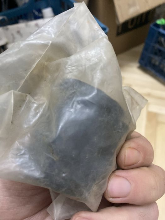 B09234460B Mazda 323 Сайлентблок переднього нижнього важеля (задній)