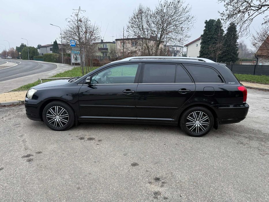 Toyota Avensis 2.0 d 126km manual 08r opłaty 08.26 4lata w Pl zamiana