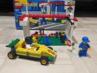 LEGO Town: Punkt serwisowy wyścigówek (6467)