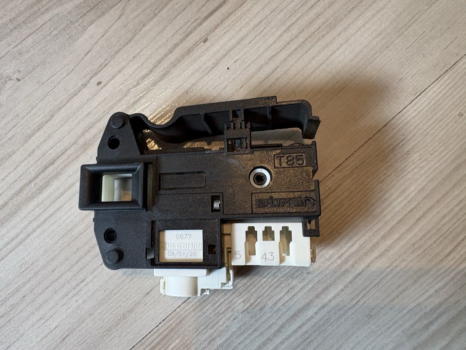 Замок для пральної машини Ariston, Indesit, Hotpoint