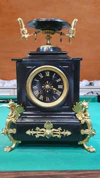 Zegar kominkowy z brązu i marmuru antyk XIX wiek sygnowany brąz