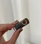 Pendrive drewniany 16 GB - elegancki i praktyczny