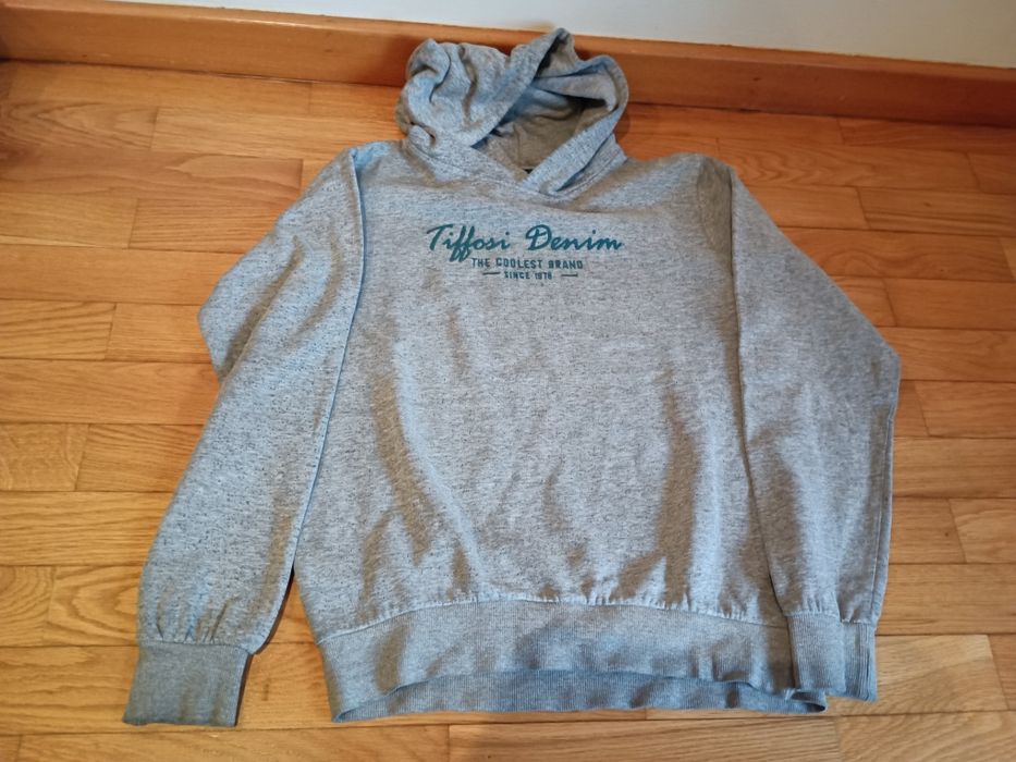 Lote de 9 peças de roupa de rapaz 11-12 anos