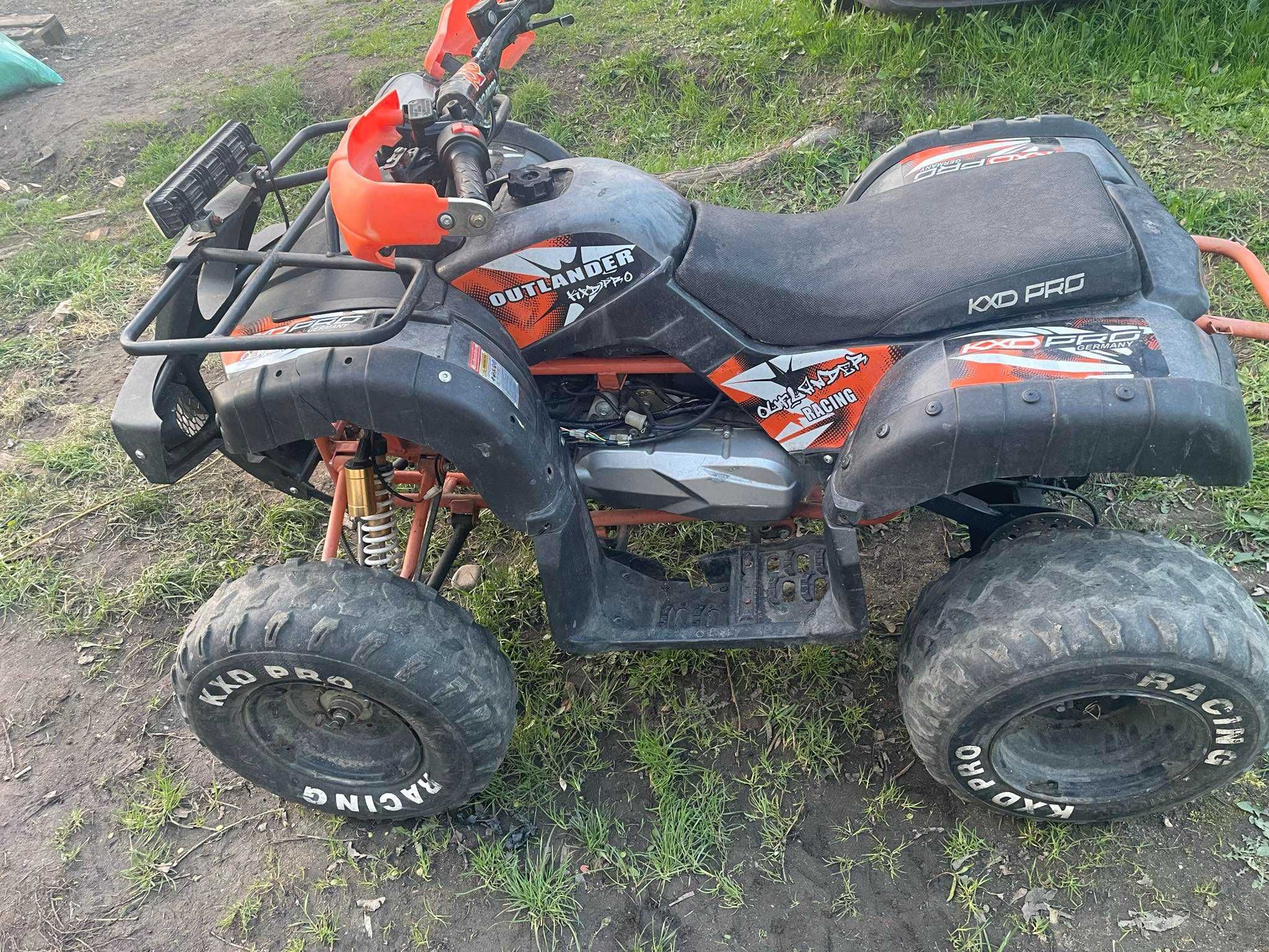 Quad Outlander 250