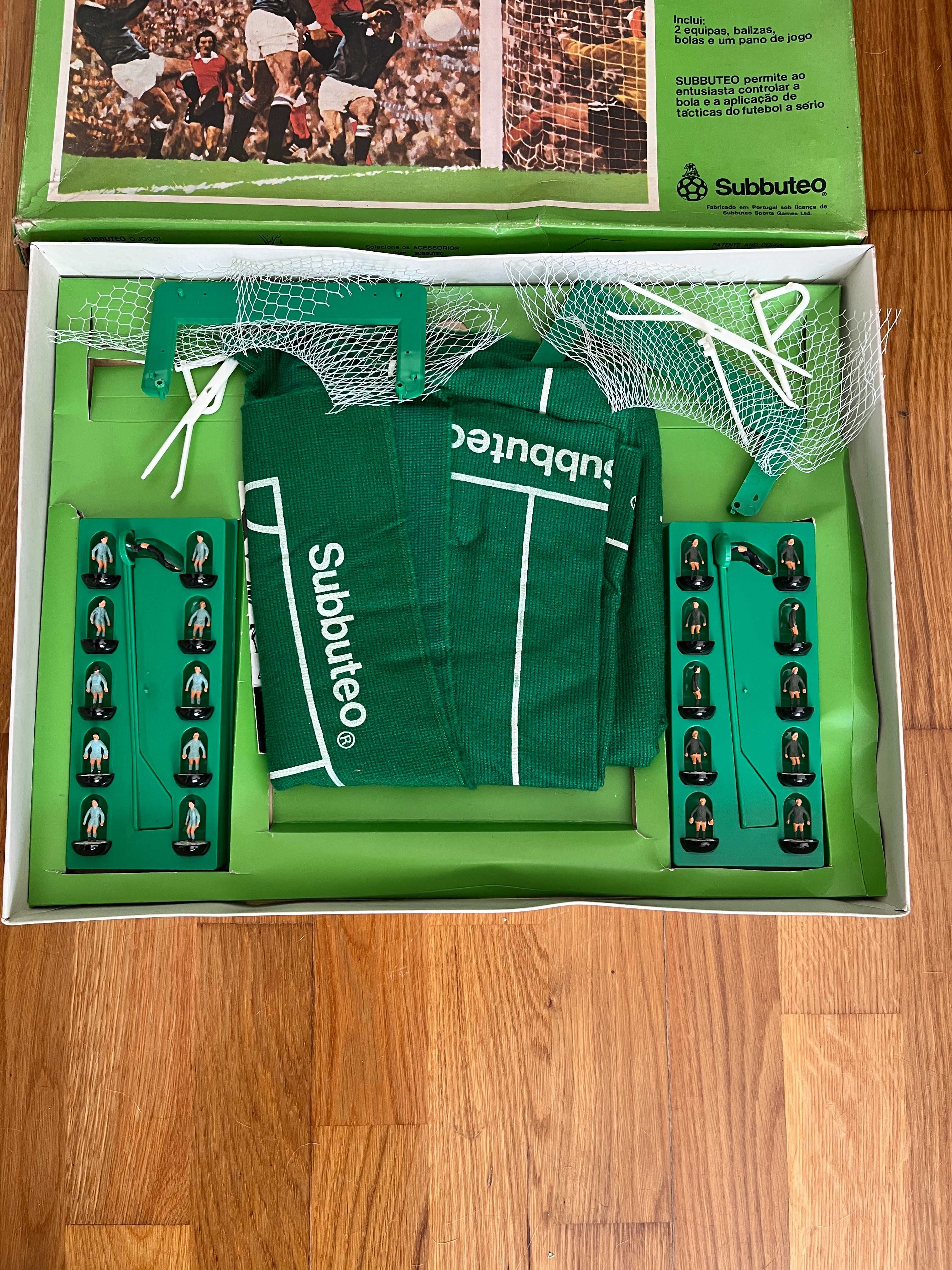 Subbuteo - Futebol de Mesa - Modelo Clube