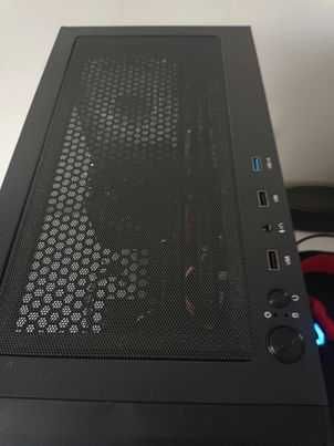 komputer / i5 / rx570 / 16gb / 128ssd / 480hdd