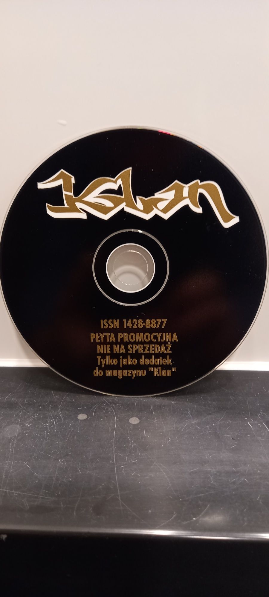 Płyta CD + magazyn KLAN vol.6