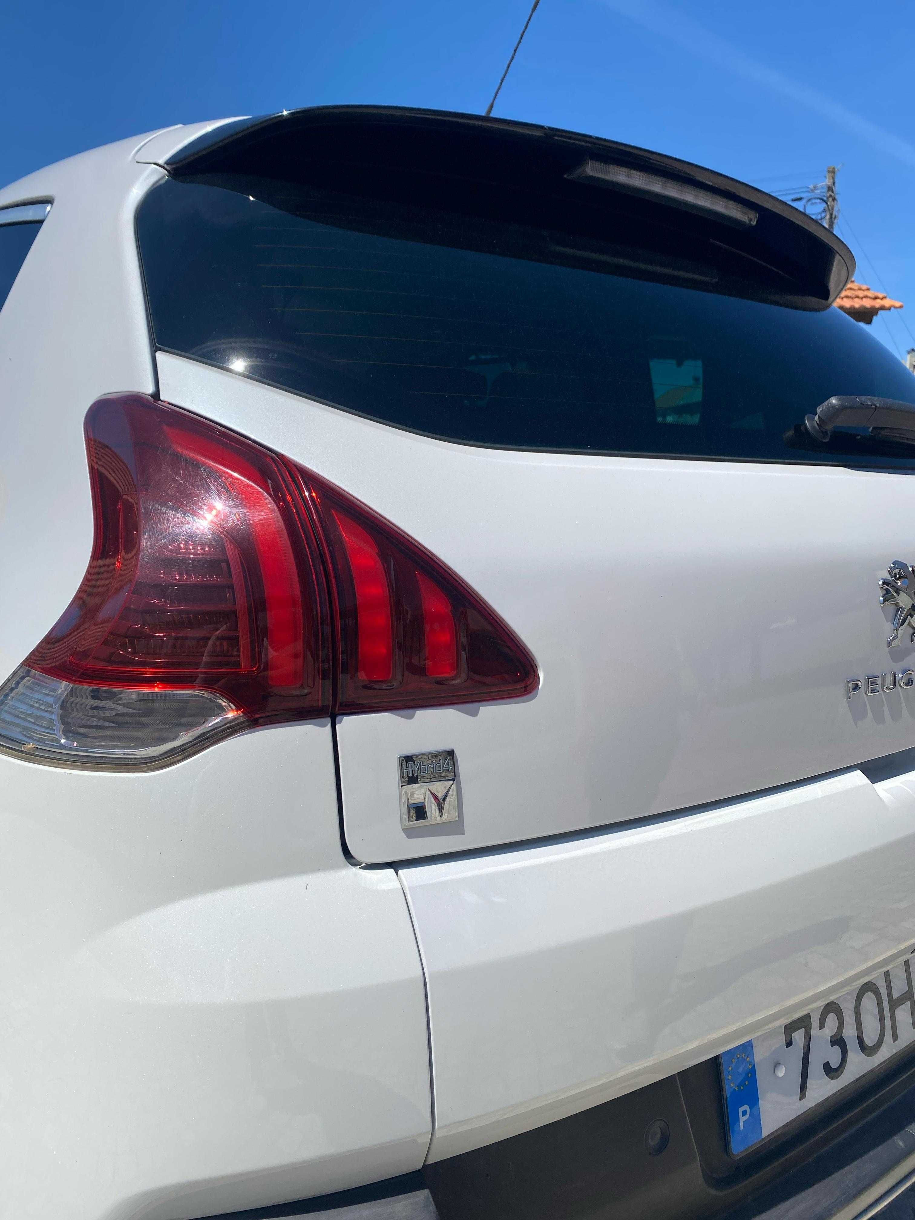 Peugeot 3008 Hybrid4