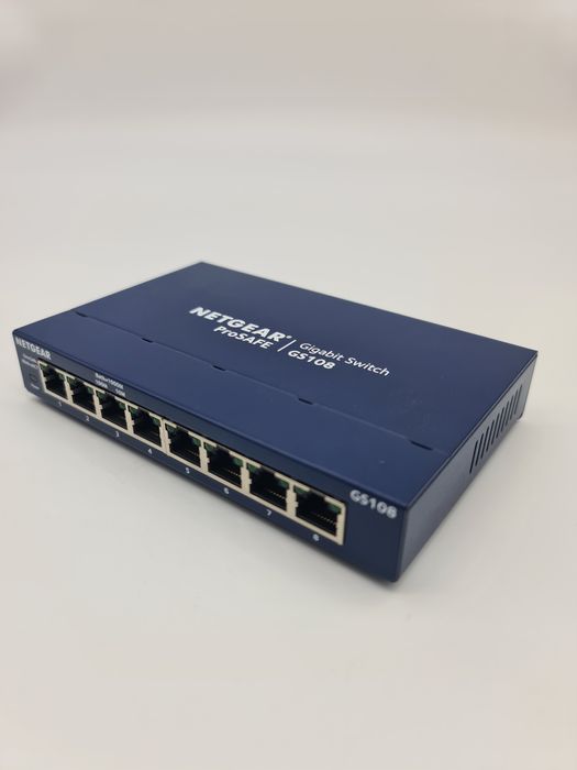 Comutador com 8 portas Gigabit NETGEAR GS108E - novo