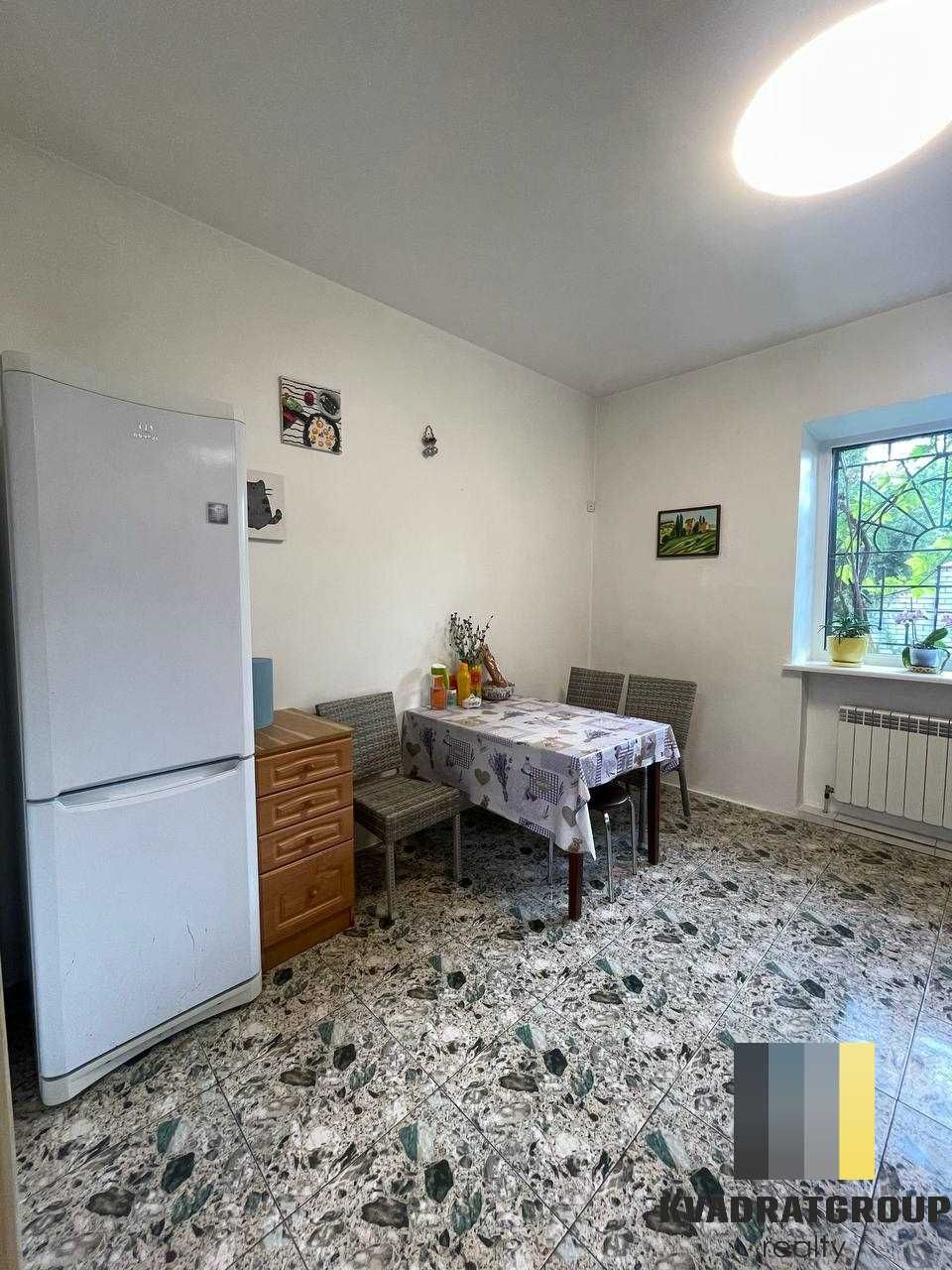 Продам будинок 260м2 Підгороднє