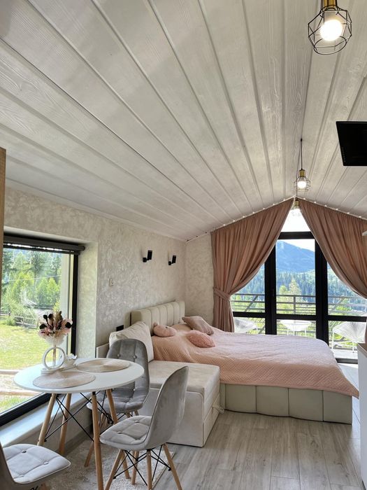 Котедж у Юлії.З ЧАНОМ.Відпочинок в Карпатах.Славсько